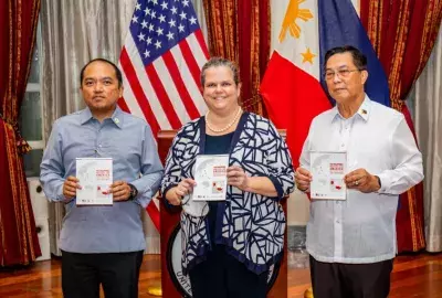 US Embassy in the Philippines Chargé d’Affaires ad interim Heather Variava is joined in the EWC publication’s Manila launch by Department of Foreign Affairs Assistant Secretary Jose Victor Chan-Gonzaga and Department of Defense Undersecretary Cardozo Luna.