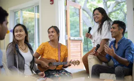 EWC students singing with ukulele