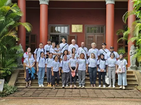 Students, faculty members, and researchers gathered in Siem Reap, Cambodia for a week-long workshop